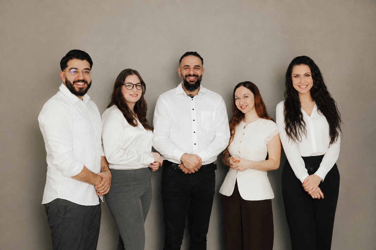 Team der Franchise-Zentrale der Vitamin Lounge: Ara Einy, Nina Stross, Daniel Einy, Julia Ortner und Sejla Summer
